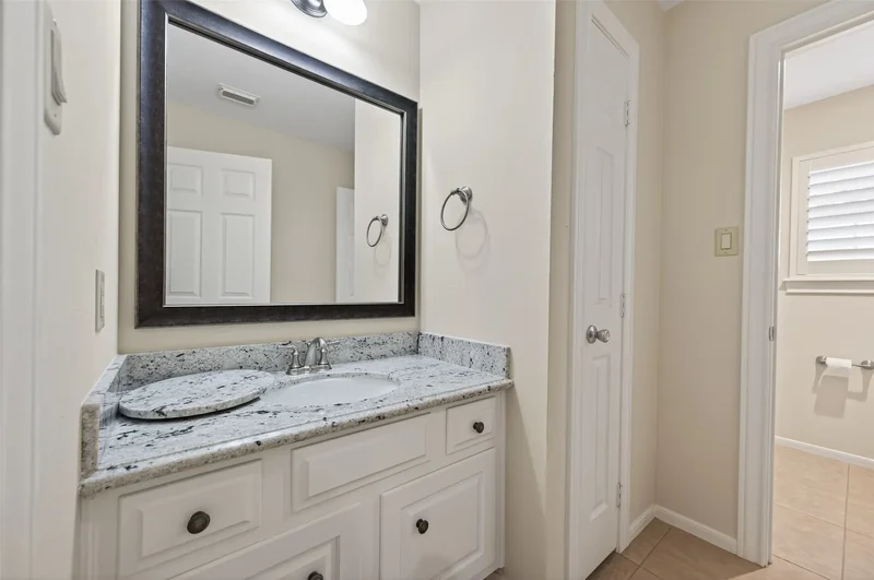 20106 Ambervine Circle, Katy, TX 77450, Katy, Texas, United States. - Photo 33