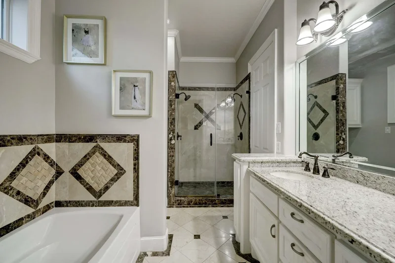 1302 W 21st Street, Houston, TX 77008, Houston, Texas, United States. - Photo 2