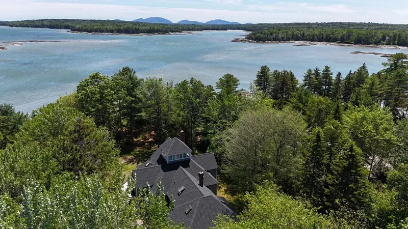 82 Falcon Lane, Lamoine, ME 04605, Trenton, Maine, United States. - Photo 6