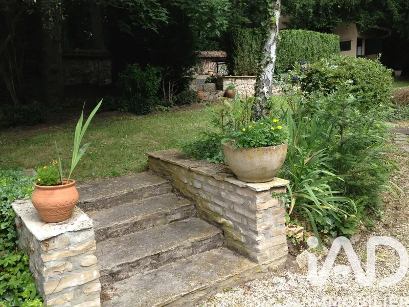 Luzarches, Île-de-France, France. - Photo 10