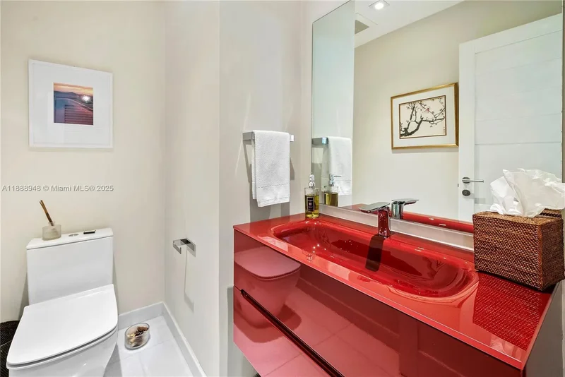 1370 NE 103rd St, Miami, Florida, United States. - Photo 34