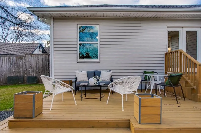 5738 Vanderbilt Avenue, Dallas, Texas, United States. - Photo 29