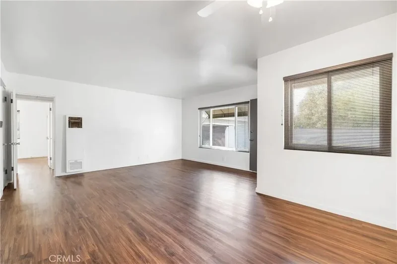 4006 E Vermont Street, Signal Hill, California, United States. - Photo 15