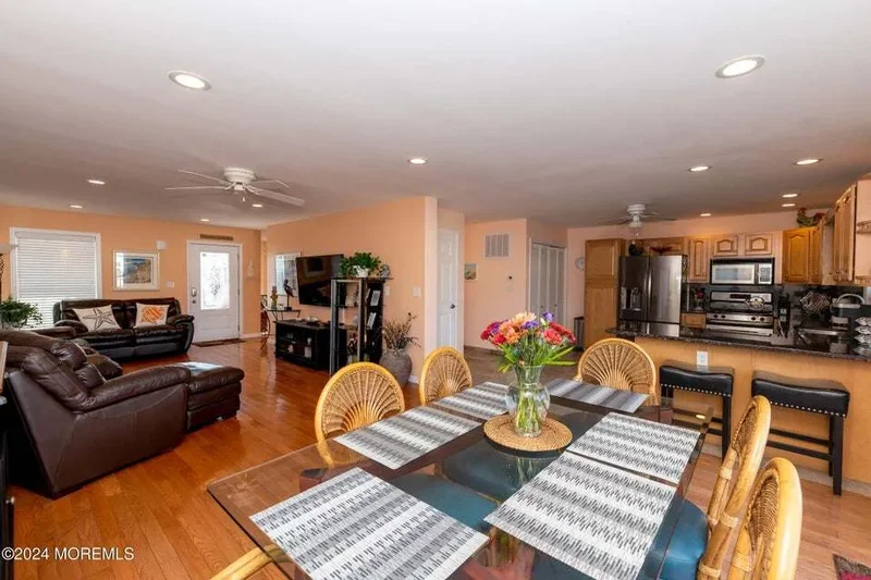 24 Dorothy Dr, Manahawkin, NJ 08050, Stafford Township, New Jersey, United States. - Photo 41