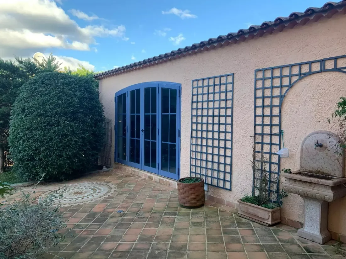 La Trinité, Provence-Alpes-Côte d'Azur, France. - Photo 14
