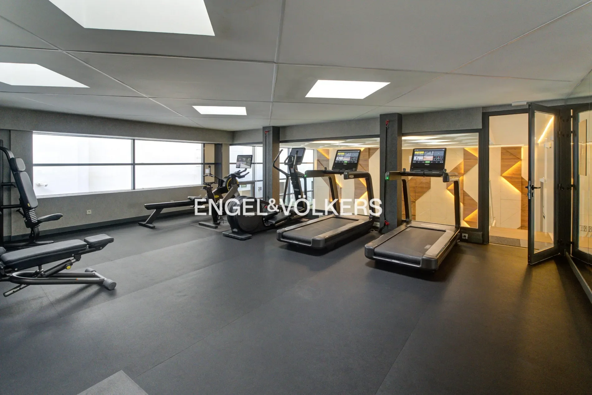 Gallery photo 2