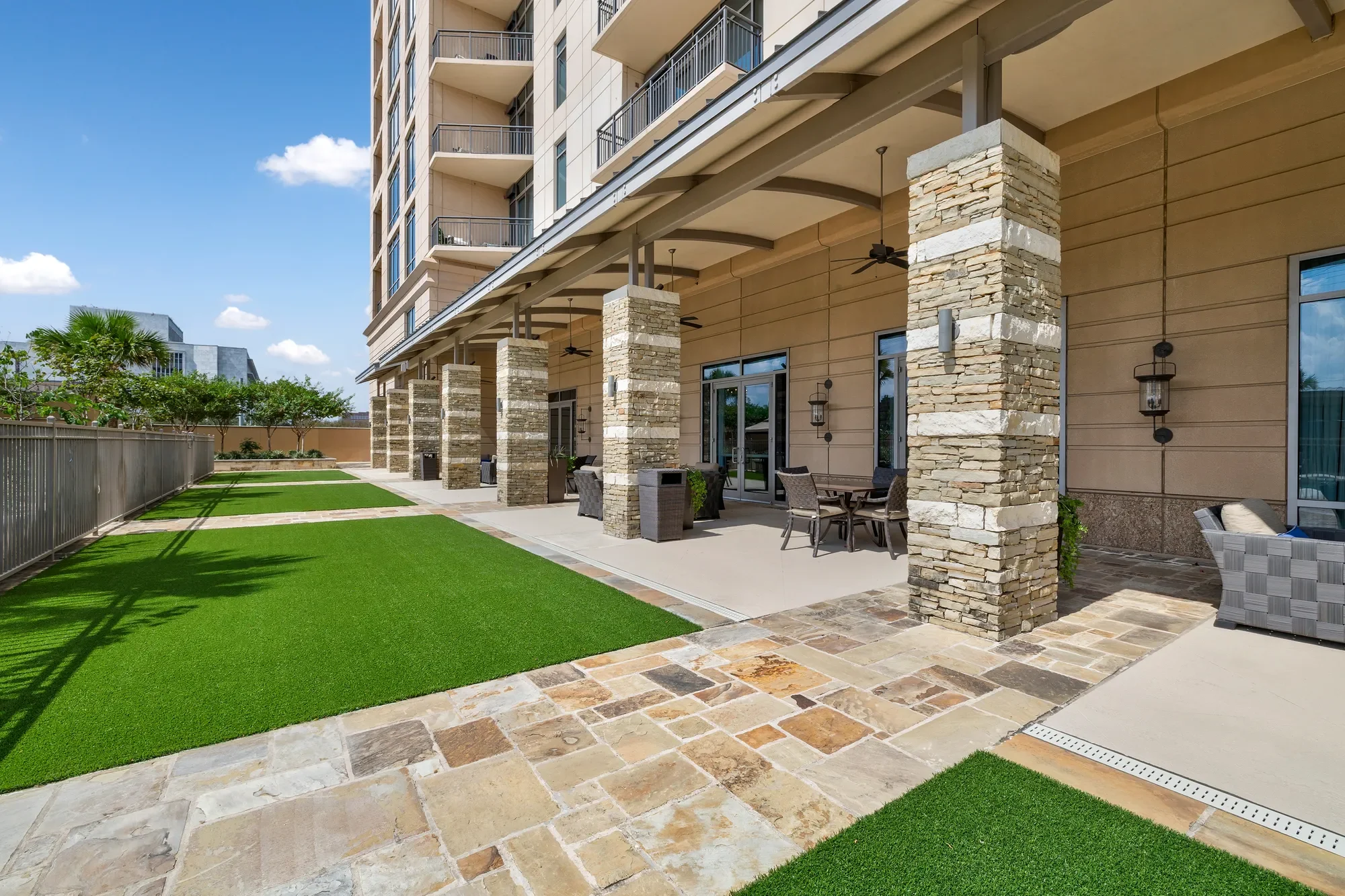 4242 Broadway Unit 2002 , San Antonio, TX 78209, San Antonio, Texas, United States. - Photo 9