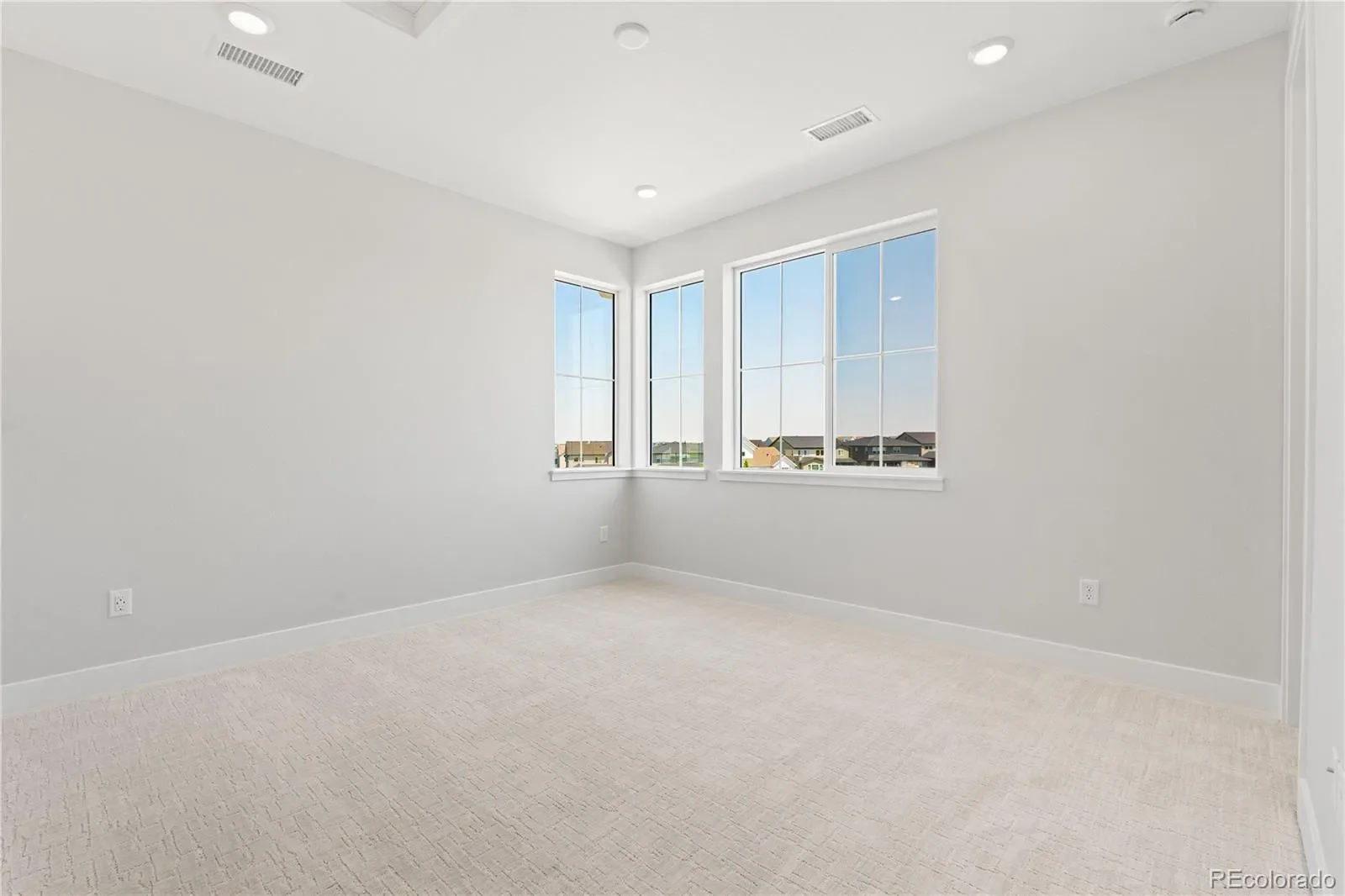 Gallery photo 11