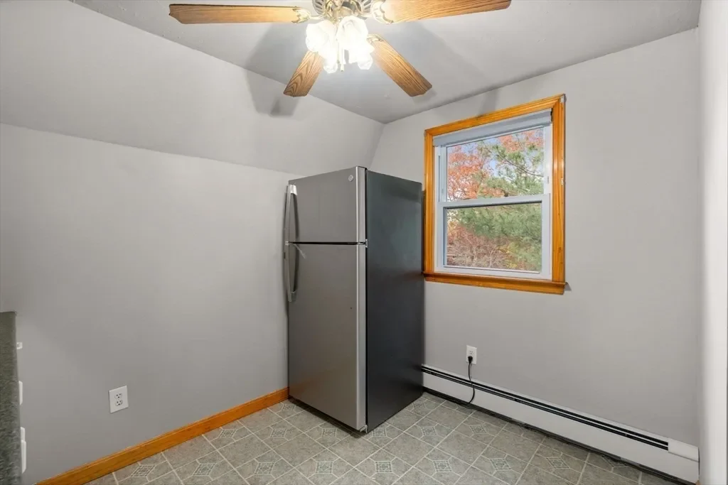 130 Old Barnstable Rd, Falmouth, Massachusetts, United States. - Photo 17