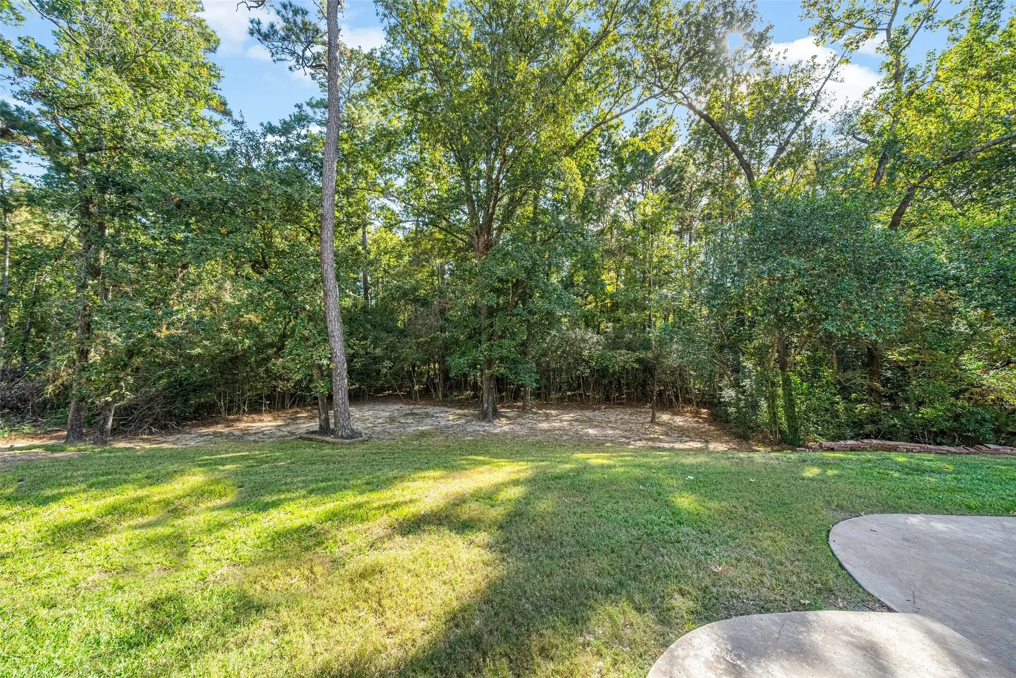 10332 Hunter Creek Lane, Conroe, TX 77304, Conroe, Texas, United States. - Photo 27