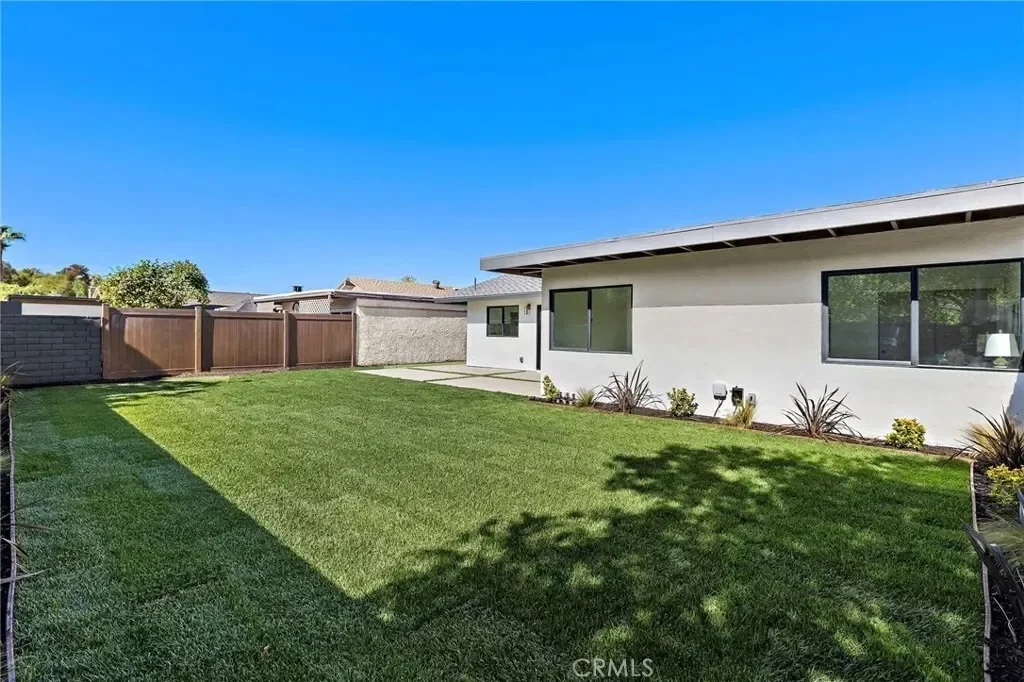5392 Sierra Roja Road, Irvine, California, United States. - Photo 41