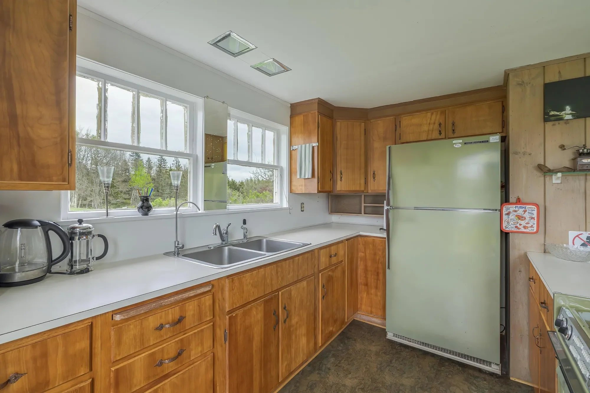 17 Barbour Farm Road, Stonington, ME 04681, Stonington, Maine, United States. - Photo 1