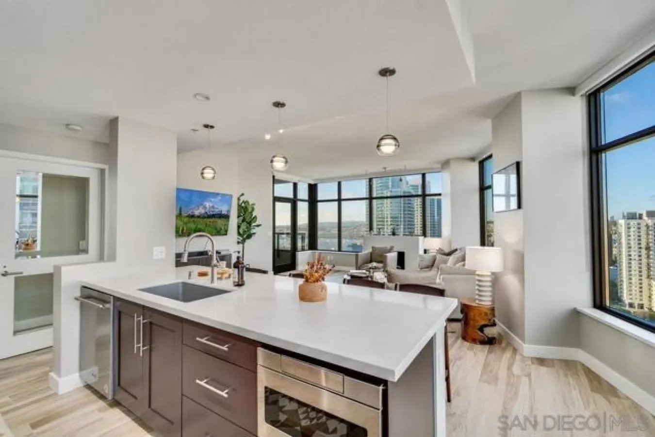700 E Street Unit 2404, San Diego, California, United States. - Photo 4