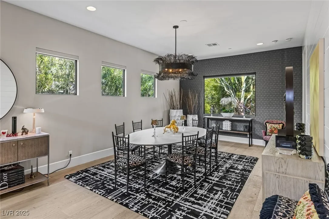2650 Eldora Estates, Las Vegas, Nevada, United States. - Photo 10