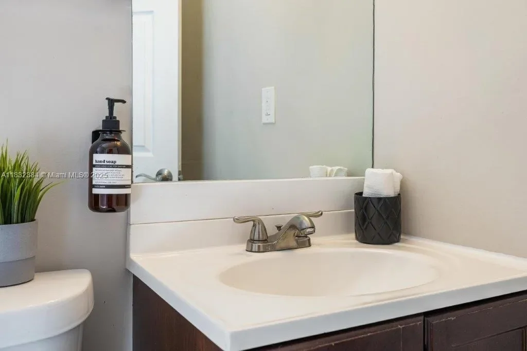 505 SE 20th St, Fort Lauderdale, Florida, United States. - Photo 12