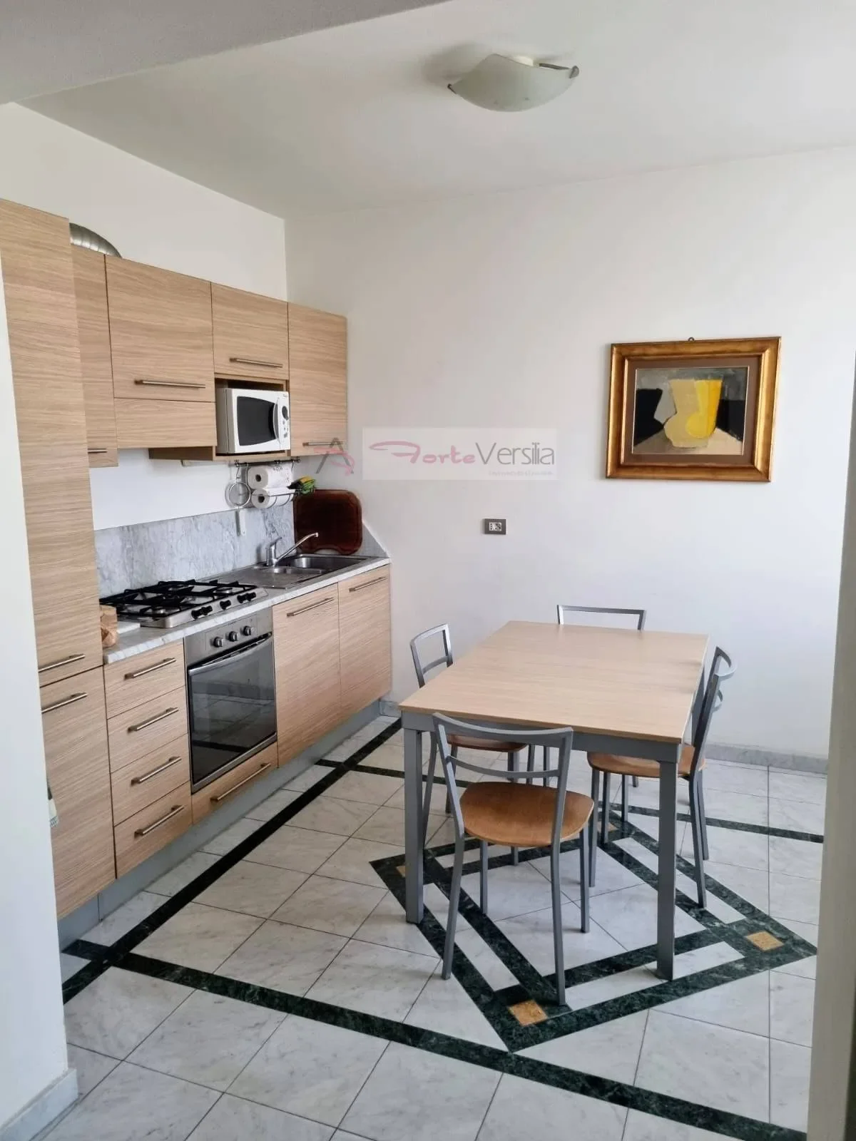 Gallery photo 4