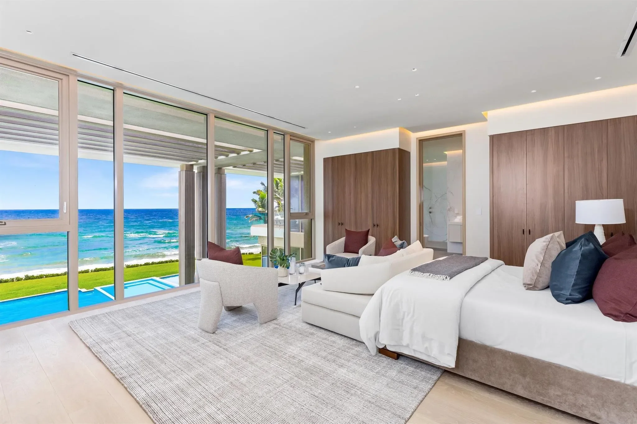 1460 S Ocean Boulevard, Lantana, Florida, United States. - Photo 19