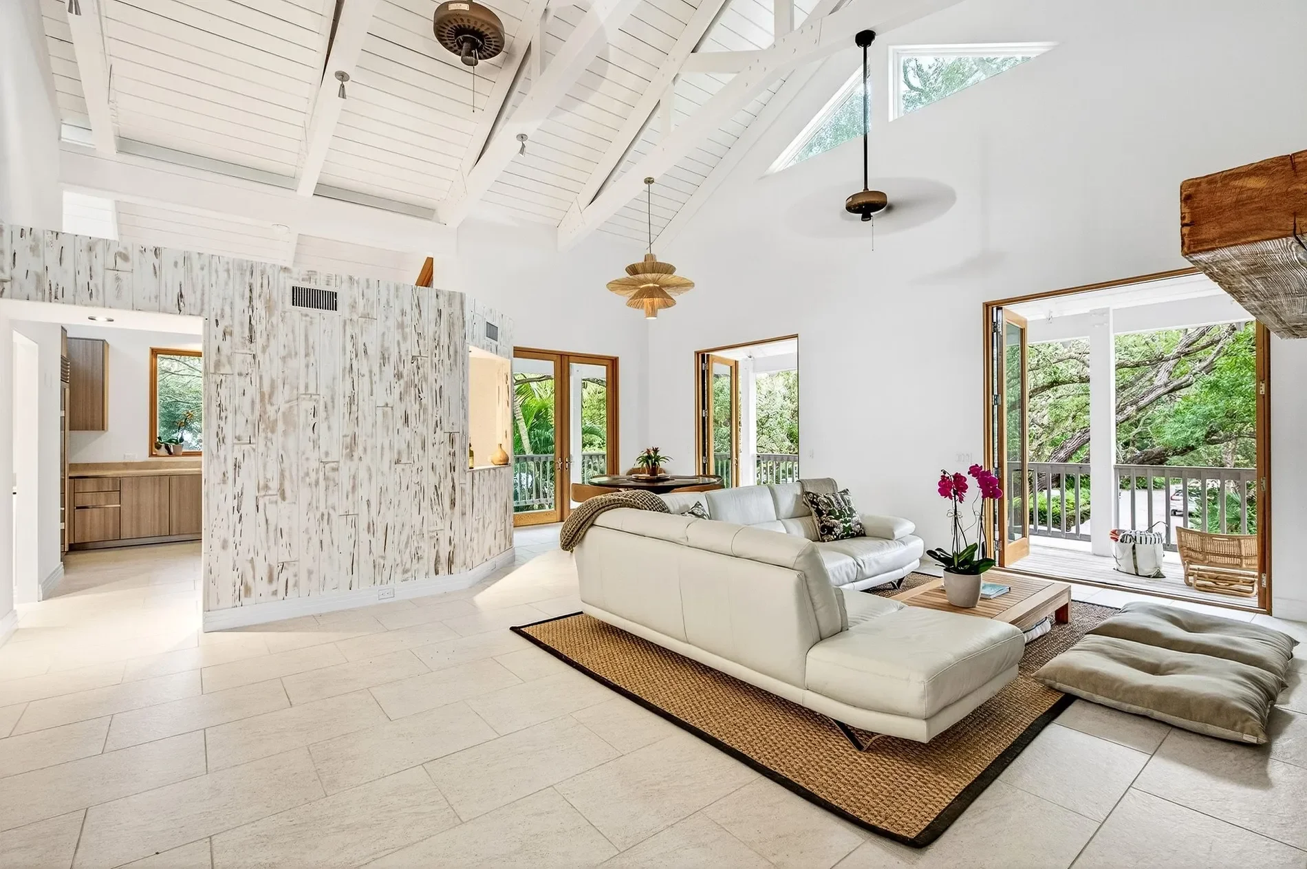 9415 Periwinkle Drive , Vero Beach, FL 32963, Vero Beach, Florida, United States. - Photo 3