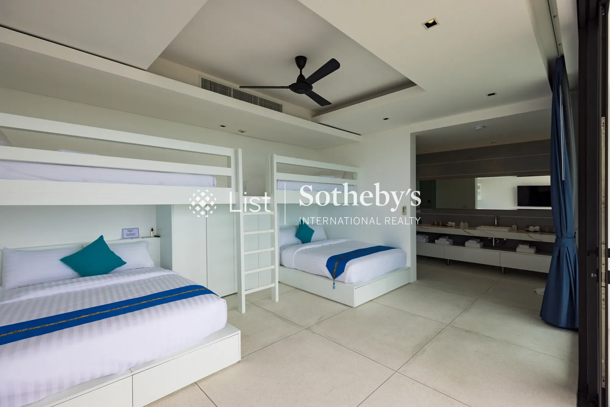 Gallery photo 11