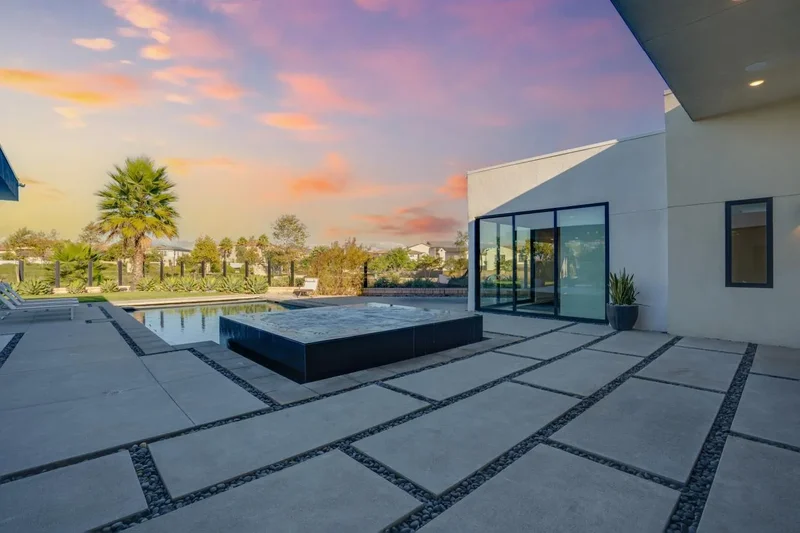 5384 Aurora Summit Trails, San Diego, California, United States. - Photo 16