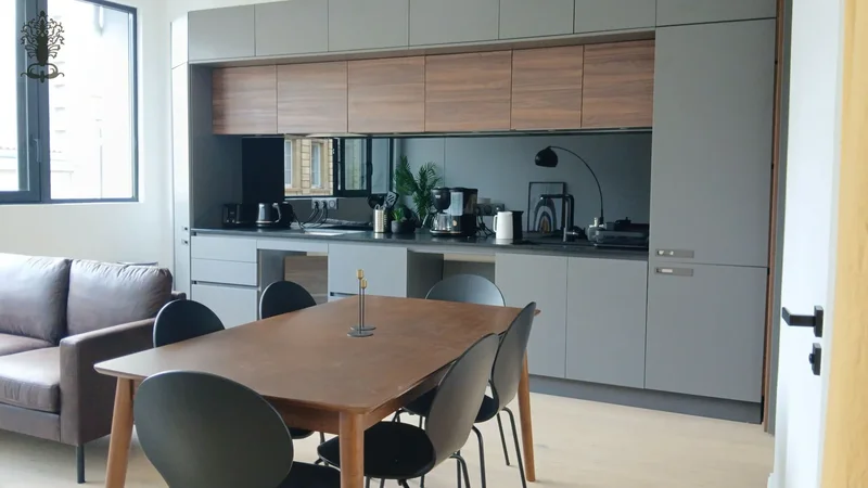 BORDEAUX PALAIS GALLIEN T4 APARTMENT 84M2