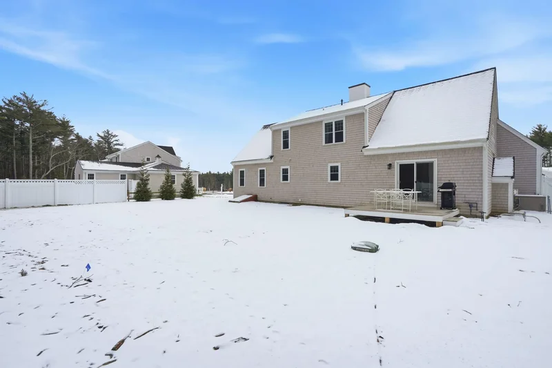 10 Checkerberry Circle, Duxbury, MA 02332, Duxbury, Massachusetts, United States. - Photo 31