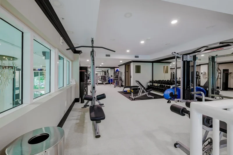 1063 Hillsboro Mile 703, Hillsboro Beach, Florida, United States. - Photo 76