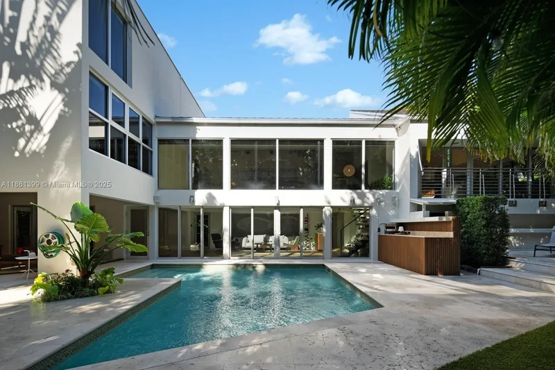 144 N Prospect Dr, Miami, Florida, United States. - Photo 34