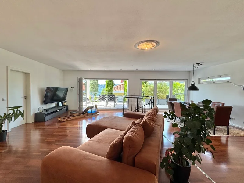 Sipplingen, Baden-Württemberg, Germany. - Photo 19