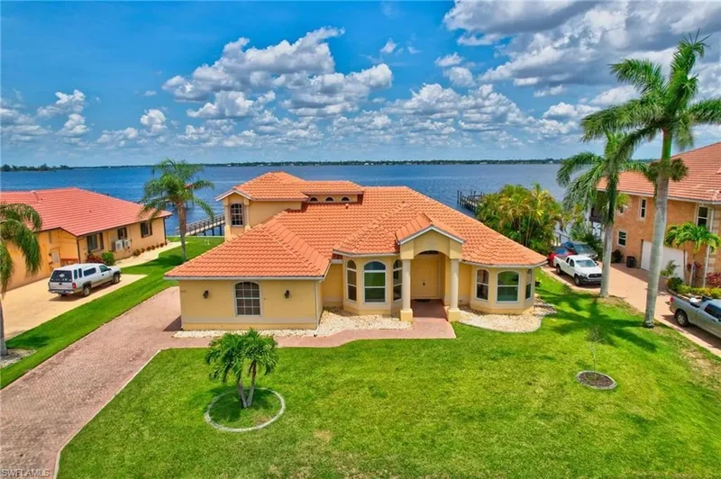 6140 River Shore Ct, North Fort Myers, FL 33917, North Fort Myers, Florida, United States. - Photo 14