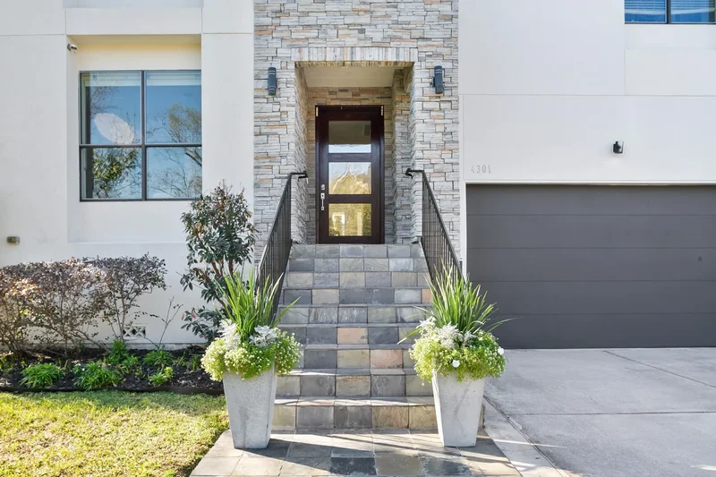 4301 Vivian Street, Bellaire, TX 77401, Houston, Texas, United States. - Photo 32
