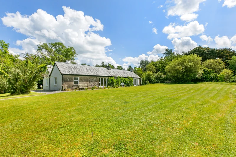 The Lake House Cameron Island , Coolbawn, TA E45 V213, Nenagh, County Tipperary, Ireland. - Photo 13