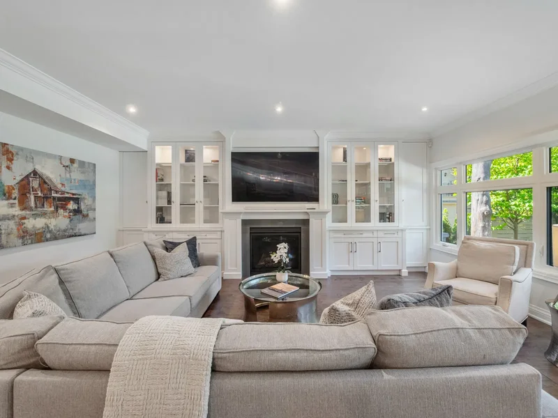 3087 Lakeshore Rd., Burlington, ON L7N 1A3, Canada, Burlington, Ontario, Canada. - Photo 15