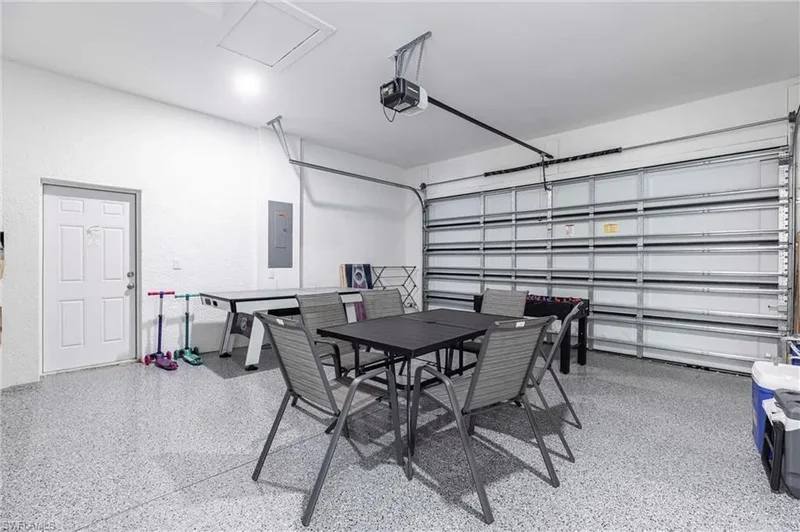 1005 NE 9th TER, Cape Coral, Florida, United States. - Photo 40