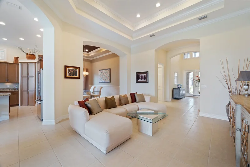 12440 Wisteria Drive, Naples, FL 34120, Naples, Florida, United States. - Photo 4