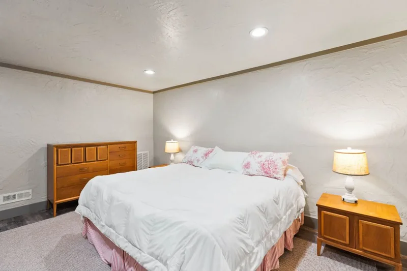 1325 Golf Course Road, Linville, NC 28646, Linville, North Carolina, United States. - Photo 7
