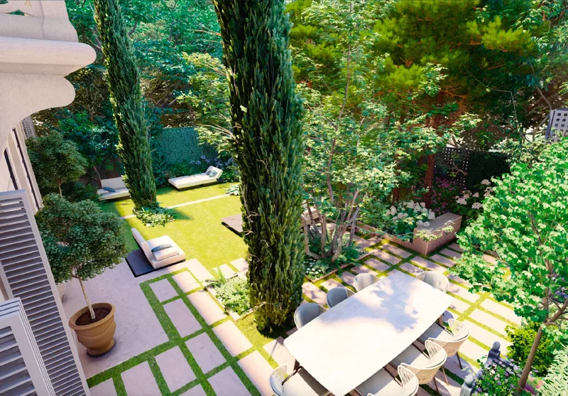 Private Mansion Between A Ceremonial Courtyard And A Garden Opening Onto Parc M…