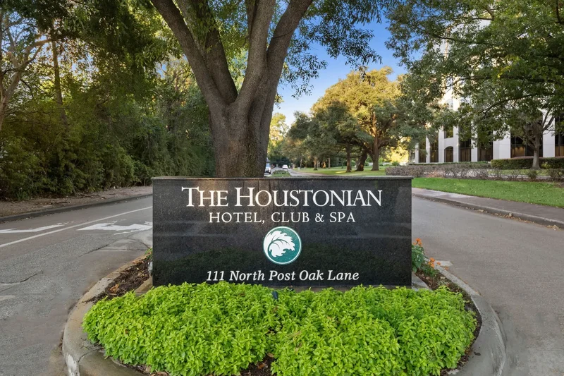 422 Pinewold Drive, Houston, TX 77056, Houston, Texas, United States. - Photo 32
