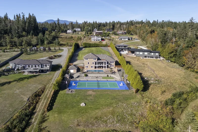 6480 Eagles Drive, Courtenay, BC V9J 1V4, Courtenay, British Columbia, Canada. - Photo 13