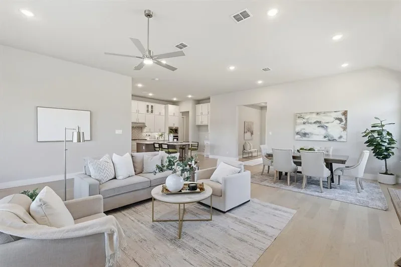 123 Aberdeen Boulevard, Lantana, Texas, United States. - Photo 14