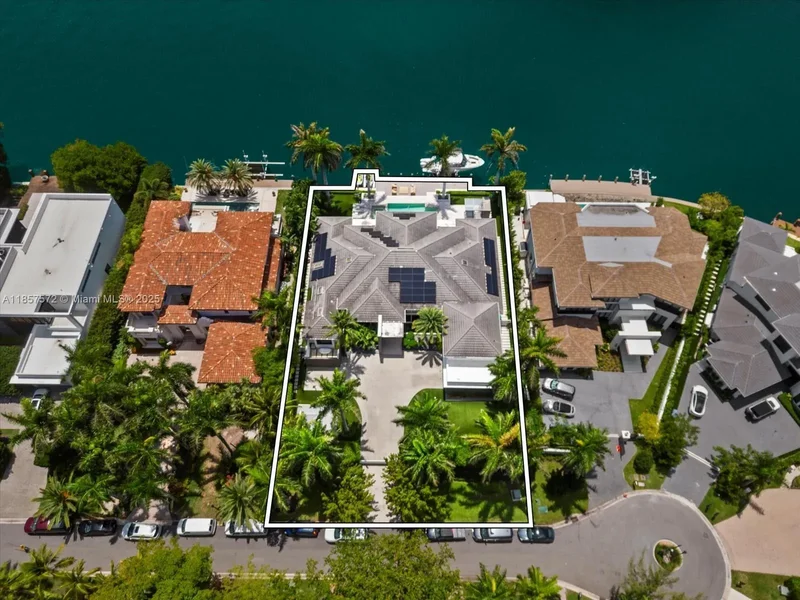 224 S ISLAND, Golden Beach, Florida, United States. - Photo 20