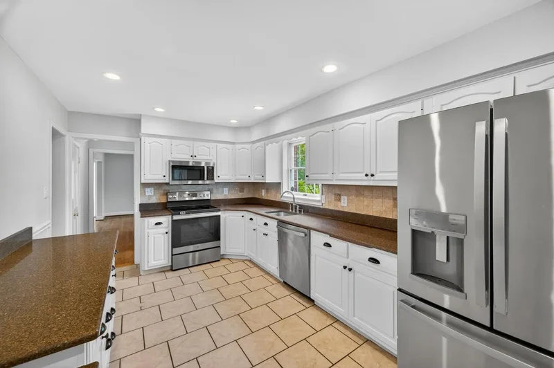 12821 Baker Drive, Colesville, Maryland, United States. - Photo 20
