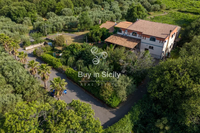 SP7i, Castiglione di Sicilia CT, Italy, Castiglione di Sicilia, Sicily, Italy. - Photo 6