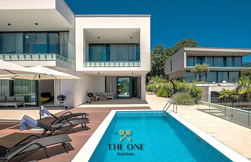 Modern villa with a pool and sea view, Opatija Riviera