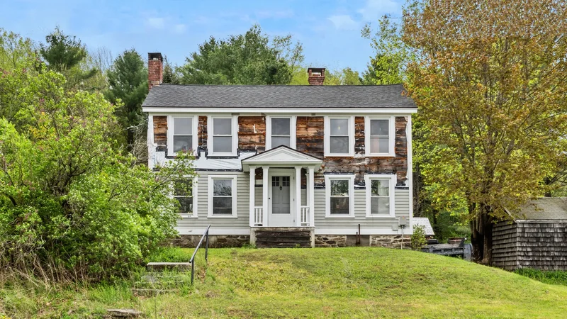 Recently Renovated 1890 Colonial In Otis 4 Br/2 Ba On 38 Acres
