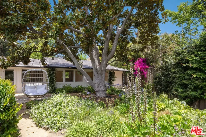 13214 Riviera Ranch Road, Los Angeles, California, United States. - Photo 17