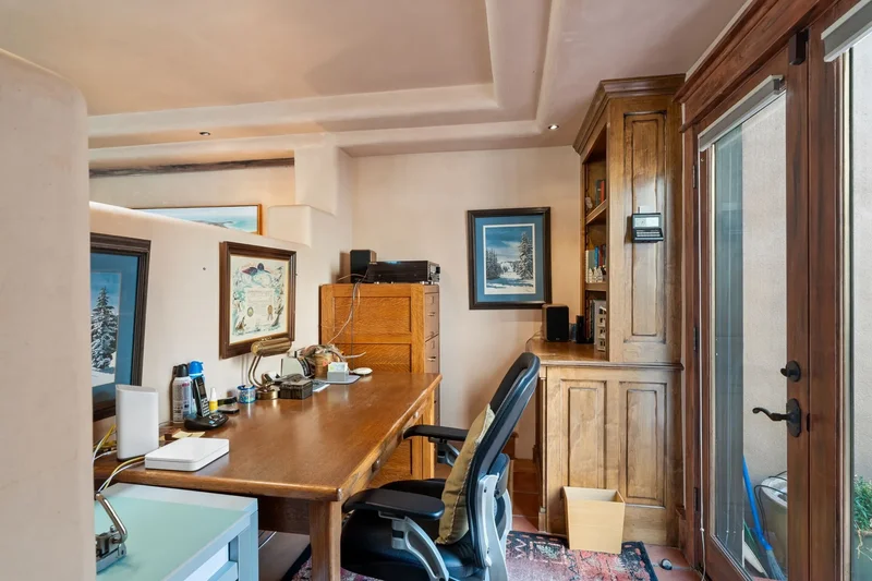 1256 Vallecita Drive, Santa Fe, NM 87501, Santa Fe, New Mexico, United States. - Photo 27