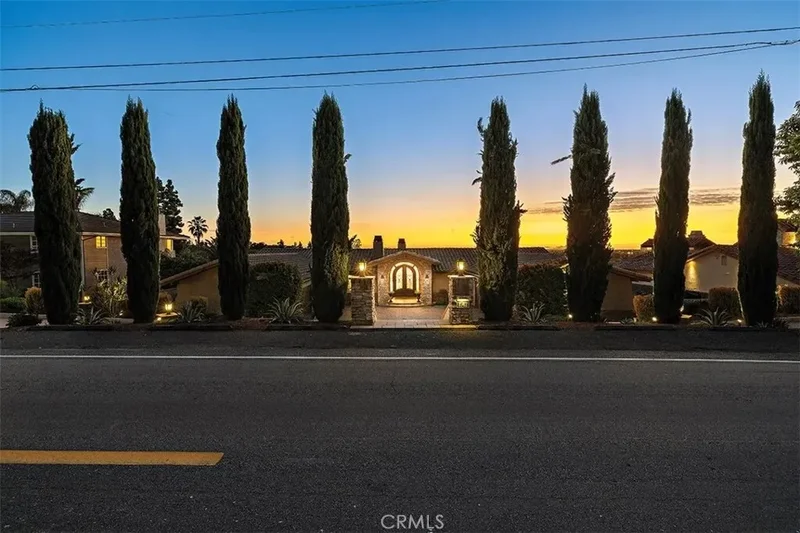 1542 La Loma, Santa Ana, California, United States. - Photo 63