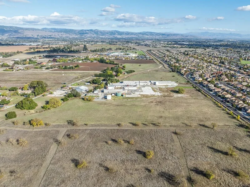 Day, Gilroy, CA 95020, Gilroy, California, United States. - Photo 10