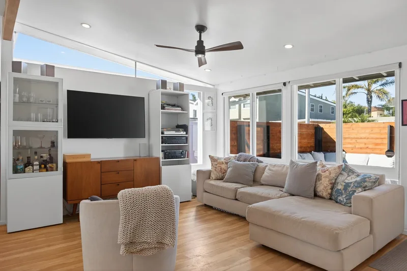 1040 Dover Lane , Ventura, CA 93001, Ventura, California, United States. - Photo 14